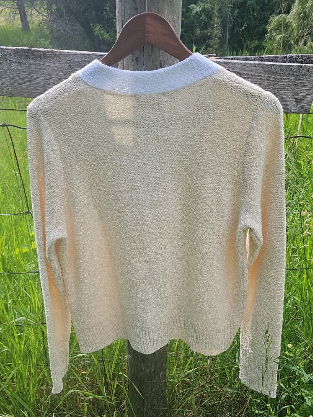Northern Reflections Cream and White V-Neck Button Cardigan - Picture 4 of 6